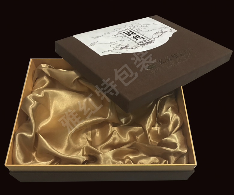 紙包木、皮包木禮盒